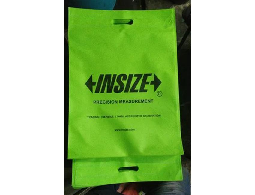LBT_7_a-Non-Woven-Fabric-Bags-009